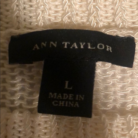 Ann Taylor Sweater Size Large - Picture 3 of 3